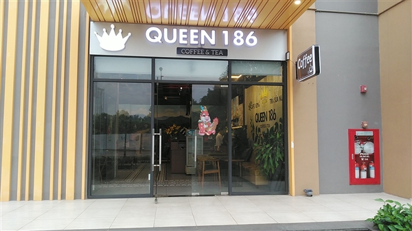 Queen 186 Coffee & Tea