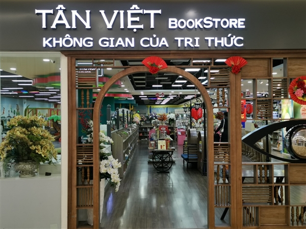 Tân Việt Book Store